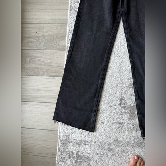 Zara Women’s Straight Jeans - Picture 15 of 16